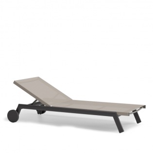 Kettal MOLO Sonnenliege mit Rollen