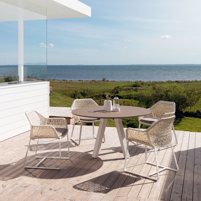MAIA/ VIEQUES Tisch rund