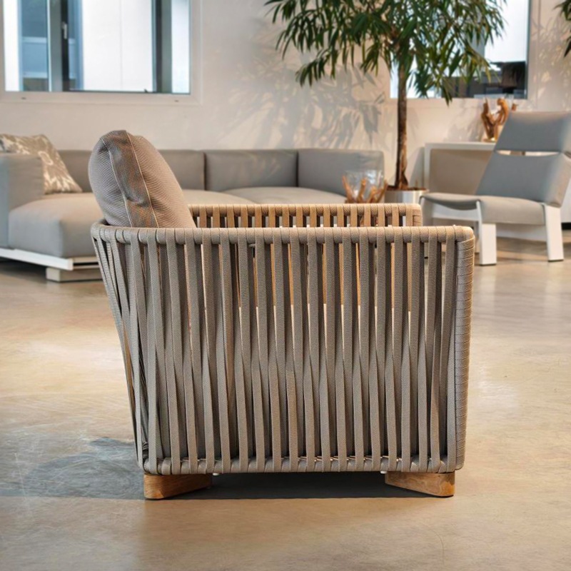 Kettal GRAND BITTA Clubsessel Dry Vine/ Polster Limestone